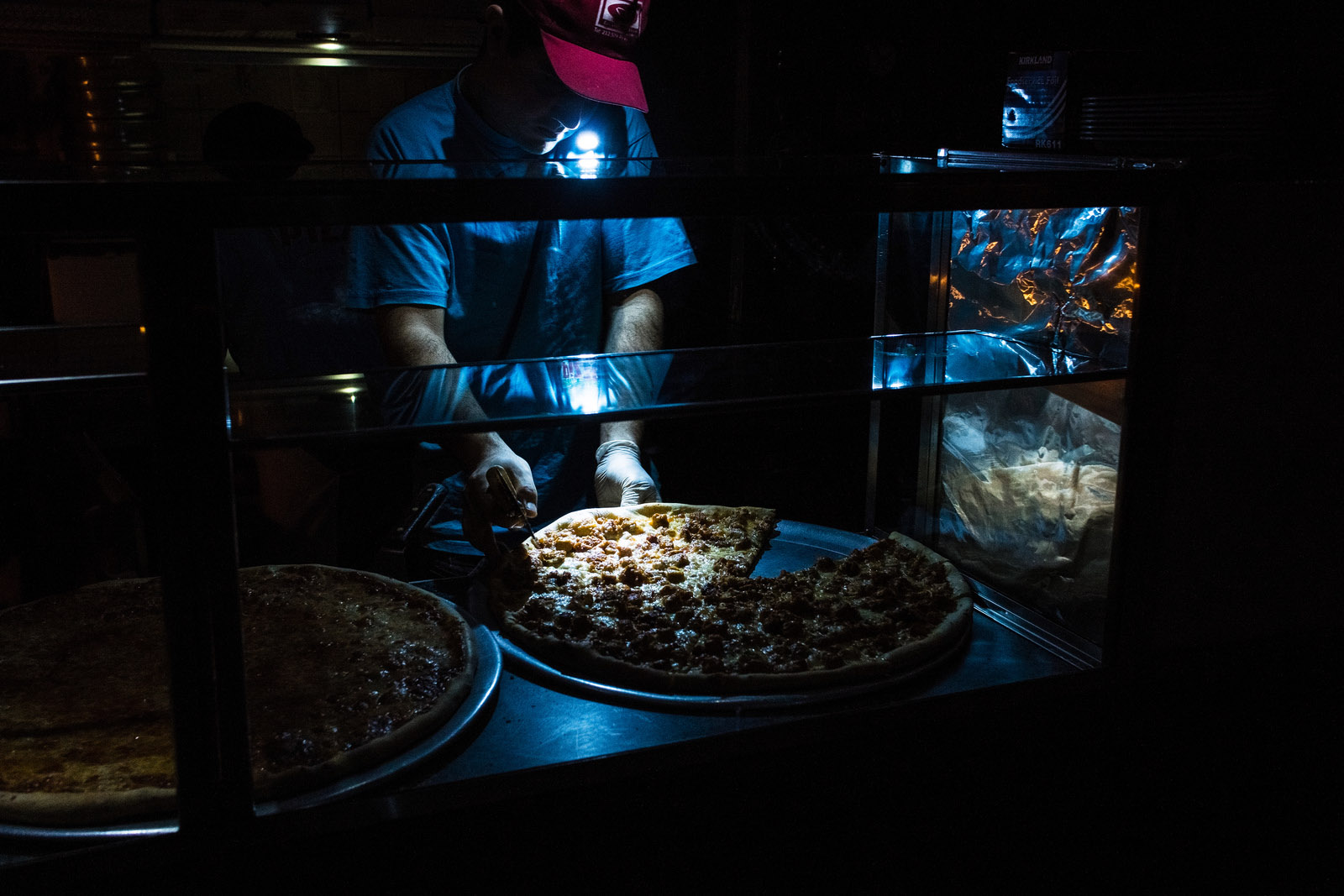 /images/galleries/sandy/sandy-pizza-making.jpg